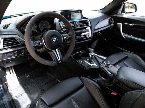 Used 2016 BMW M2 image 3