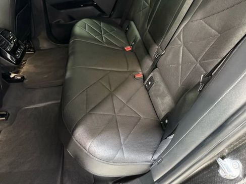 Used 2024 BMW iX xDrive50 w/ Premium Package image 29