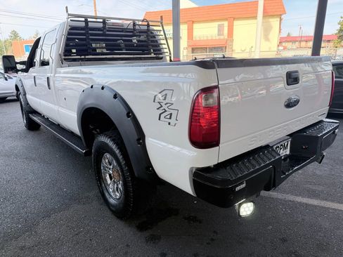 Used 2014 Ford F250 XL w/ Camper Package image 5