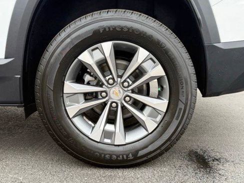New 2026 Chevrolet Equinox LT FWD image 13