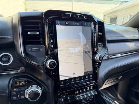 Used 2022 RAM 1500 Limited AWD/4WD image 32