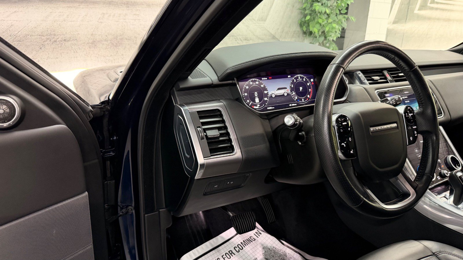 Used 2020 Land Rover Range Rover Sport HSE AWD/4WD image 37