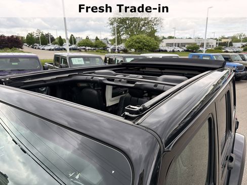 Certified 2022 Jeep Wrangler Unlimited Sahara w/ Cold Weather Group AWD/4WD image 15