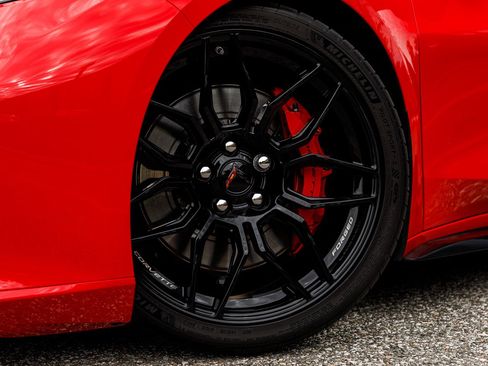 Used 2025 Chevrolet Corvette Z06 image 19