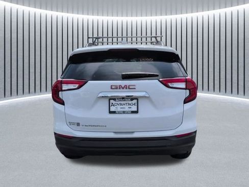 Certified 2022 GMC Terrain SLE w/ Driver Convenience Package FWD image 6