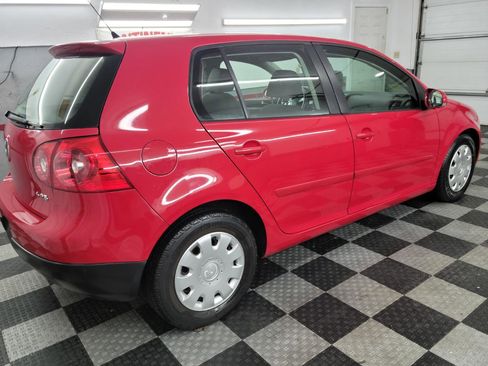 Used 2009 Volkswagen Rabbit S image 3