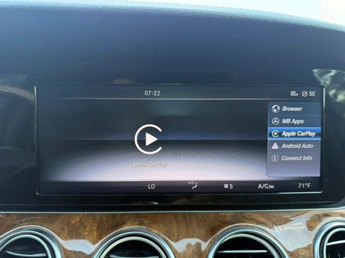 Used 2017 Mercedes-Benz E 300 image 32