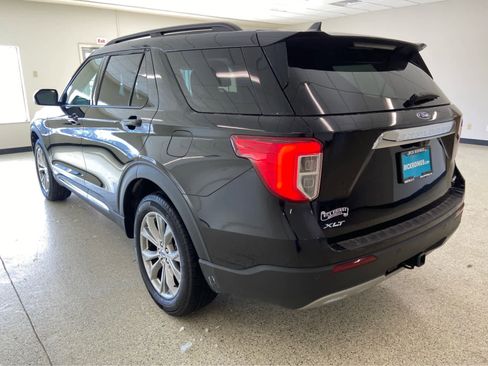 Used 2023 Ford Explorer XLT w/ Equipment Group 202A image 12