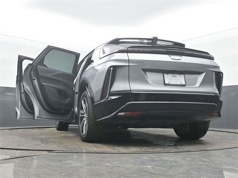 Used 2024 Cadillac Lyriq Luxury w/ LPO, Floor Liner Package image 60