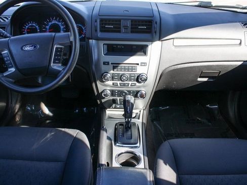 Used 2012 Ford Fusion SE image 16