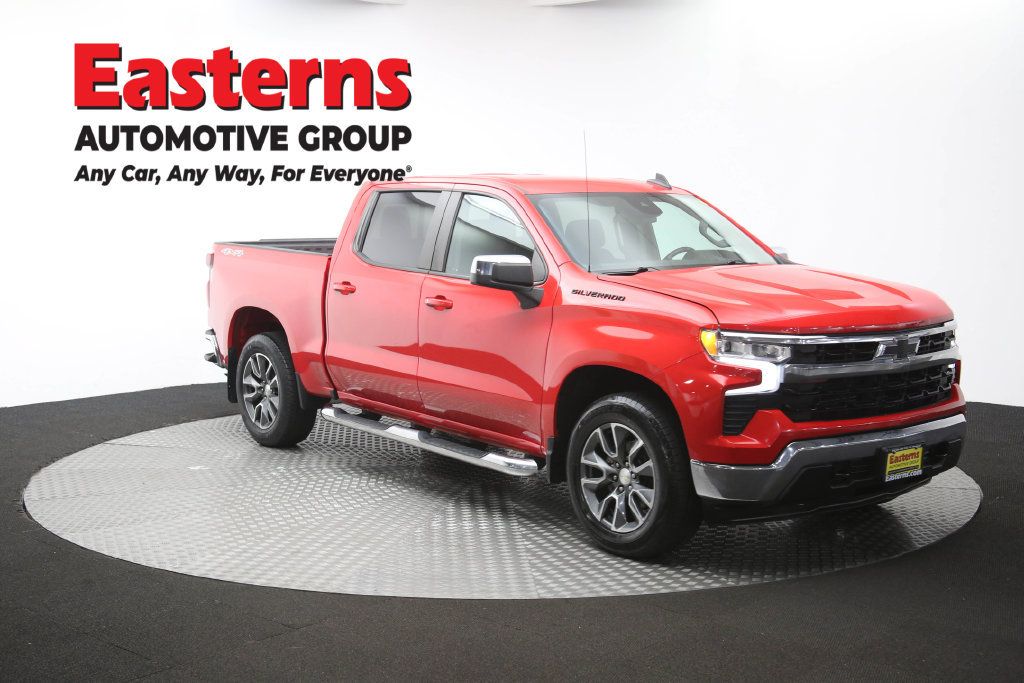Used 2022 Chevrolet Silverado 1500 LT w/ Convenience Package II AWD/4WD image 51