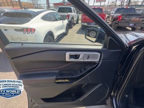 Certified 2023 Ford Explorer ST-Line AWD/4WD image 6