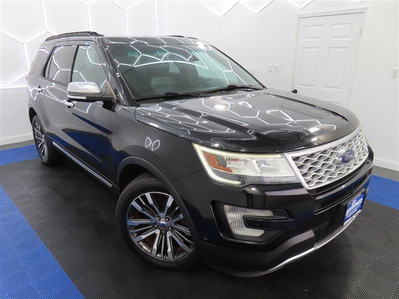 Used 2017 Ford Explorer Platinum AWD/4WD image 5