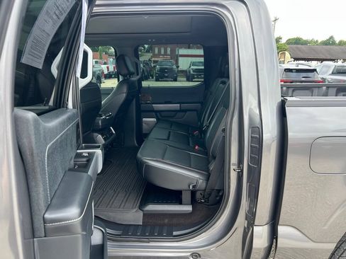 Used 2021 Ford F150 Lariat w/ Equipment Group 502A High AWD/4WD image 16