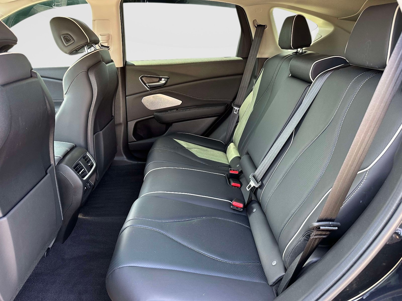 Certified 2025 Acura RDX w/ Advance Package AWD/4WD image 12
