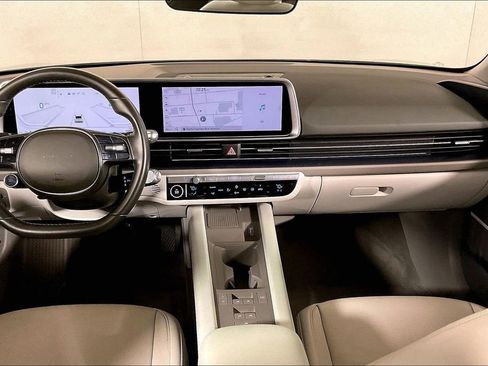 Used 2024 Hyundai Ioniq 6 SEL RWD image 15
