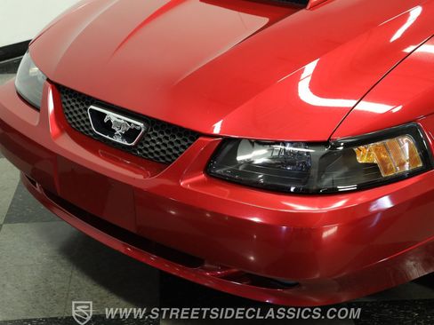 Used 2004 Ford Mustang GT RWD image 19