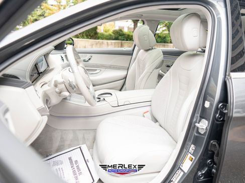 Used 2017 Mercedes-Benz S 550 4MATIC Sedan image 16