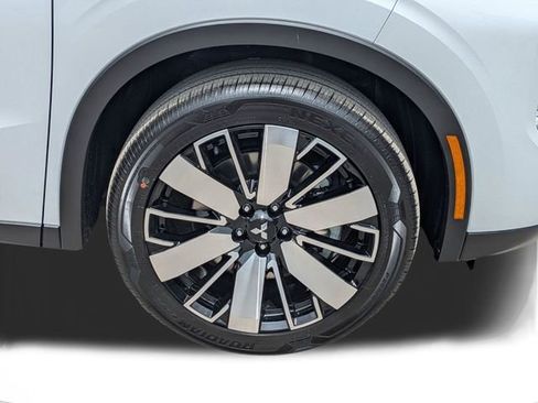 New 2026 Mitsubishi Outlander SE image 11