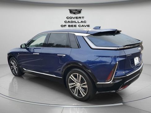 Certified 2024 Cadillac Lyriq Luxury image 7