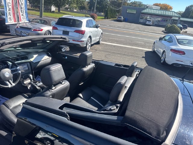 Used 2013 Ford Mustang GT Premium w/ Electronics Pkg RWD image 22
