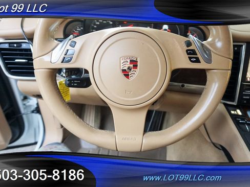 Used 2012 Porsche Panamera w/ Bose Audio Pkg image 23