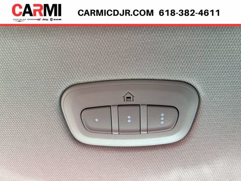 New 2026 RAM 1500 Laramie AWD/4WD image 39