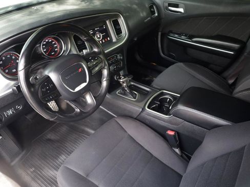 Used 2020 Dodge Charger R/T RWD image 9