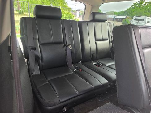 Used 2012 Chevrolet Suburban LT AWD/4WD image 44