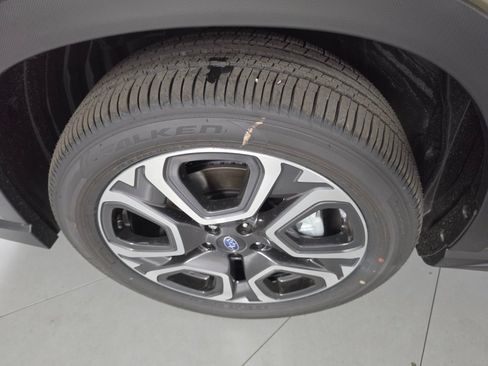 New 2026 Subaru Ascent Limited image 10