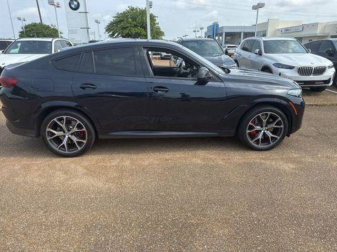 Used 2024 BMW X6 M60i w/ Dynamic Handling Package AWD/4WD image 4