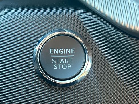 New 2026 Ford Explorer Tremor w/ Tremor Convenience Package image 32