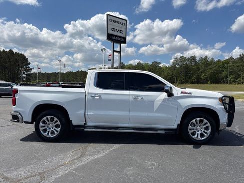 Used 2024 Chevrolet Silverado 1500 LTZ image 2