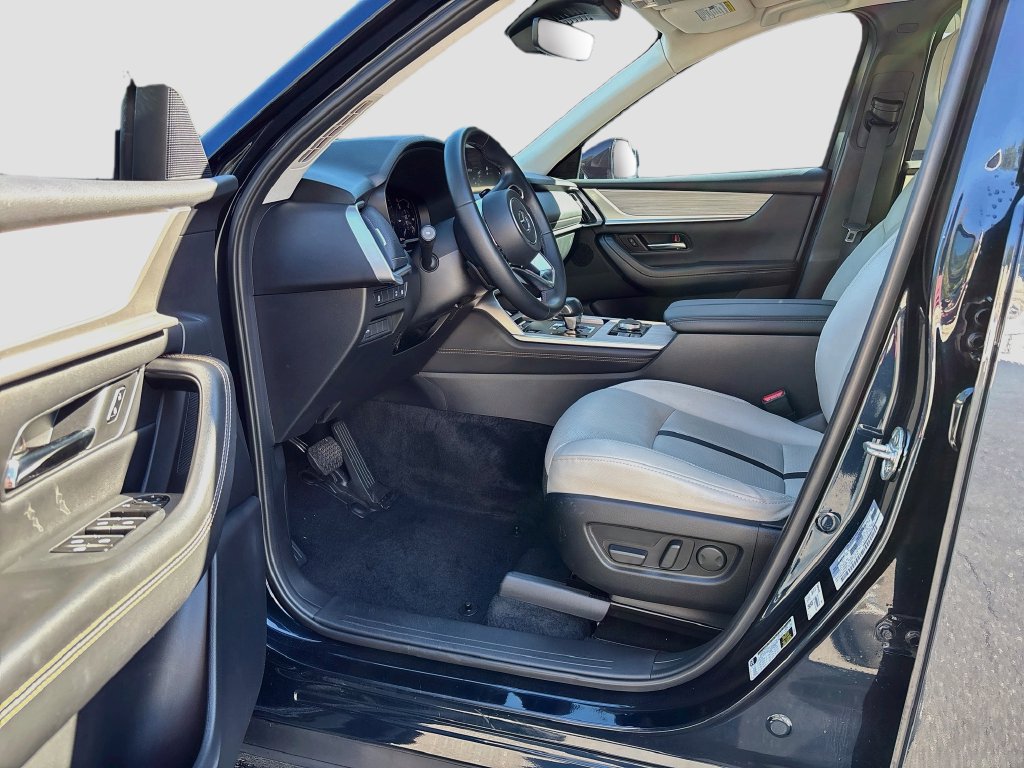 Certified 2024 MAZDA CX-90 Plug-In Hybrid w/ Preferred AWD/4WD image 21