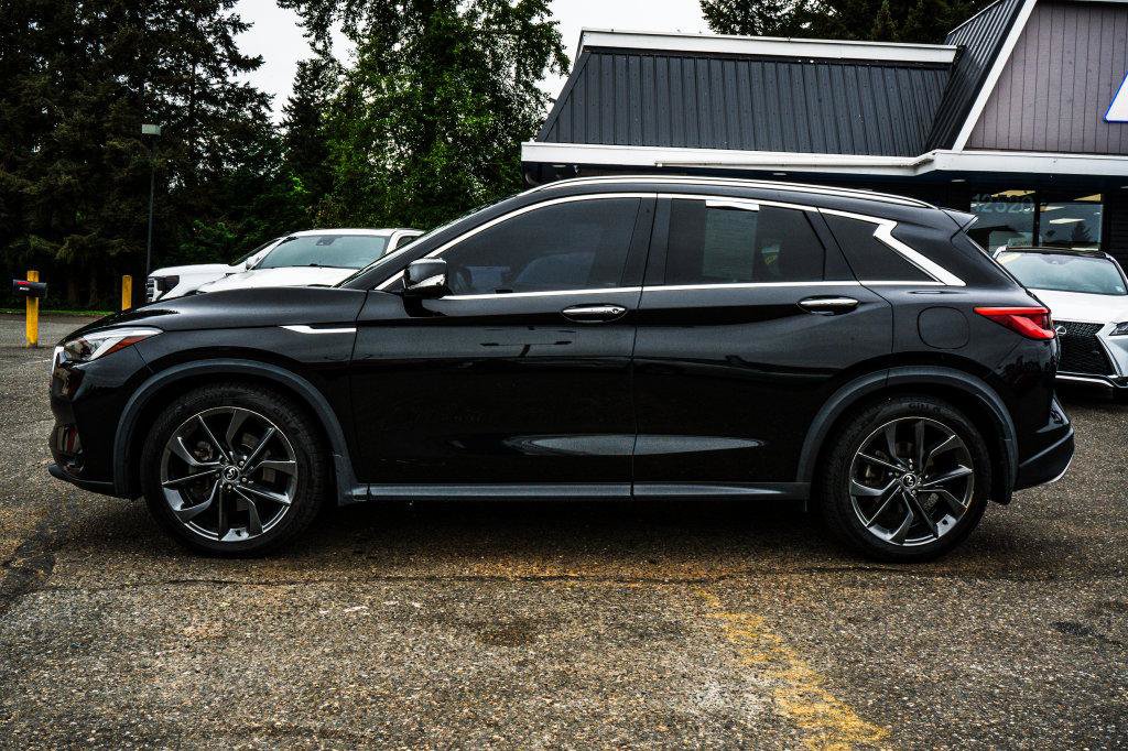 Used 2019 INFINITI QX50 Essential w/ Sensory Package AWD/4WD image 9
