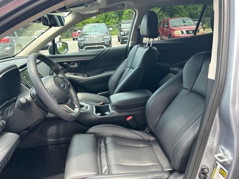 Used 2025 Subaru Outback Touring XT w/ Popular Package #2 AWD/4WD image 10