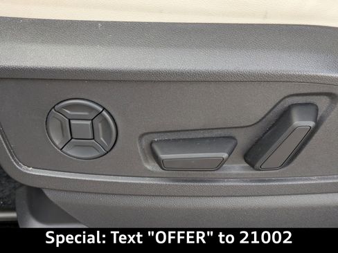 Certified 2025 Audi Q5 Premium Plus w/ Premium Plus image 23
