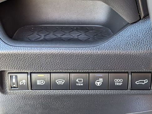 Used 2023 Toyota RAV4 XSE AWD/4WD image 23
