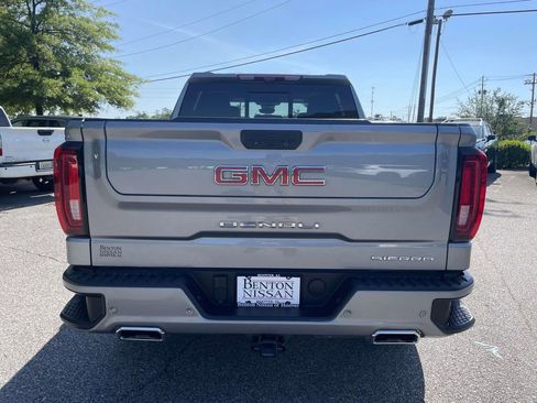 Used 2023 GMC Sierra 1500 Denali w/ Technology Package AWD/4WD image 22