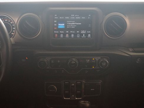 Used 2020 Jeep Wrangler Unlimited Sport S image 26