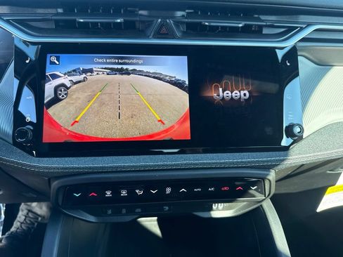 New 2026 Jeep Cherokee Laredo AWD/4WD image 13