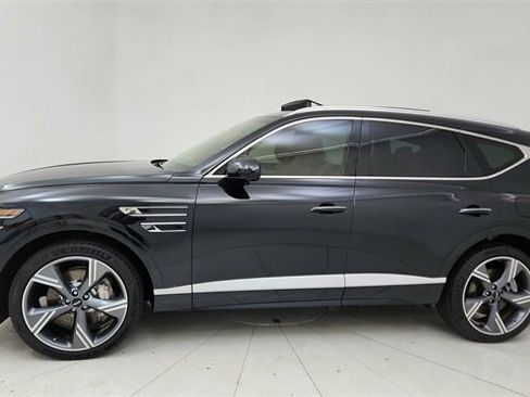 Used 2025 Genesis GV80 3.5T Prestige image 3
