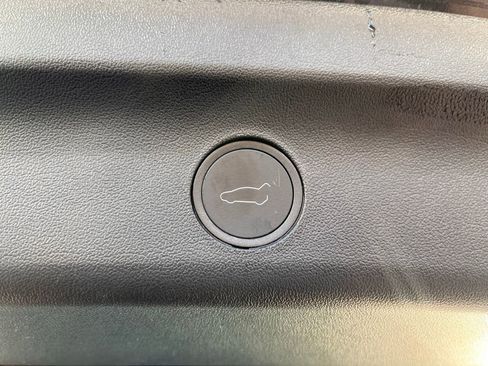 Used 2024 Tesla Model Y Long Range image 22