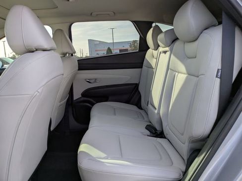 Used 2025 Hyundai Tucson SEL image 14