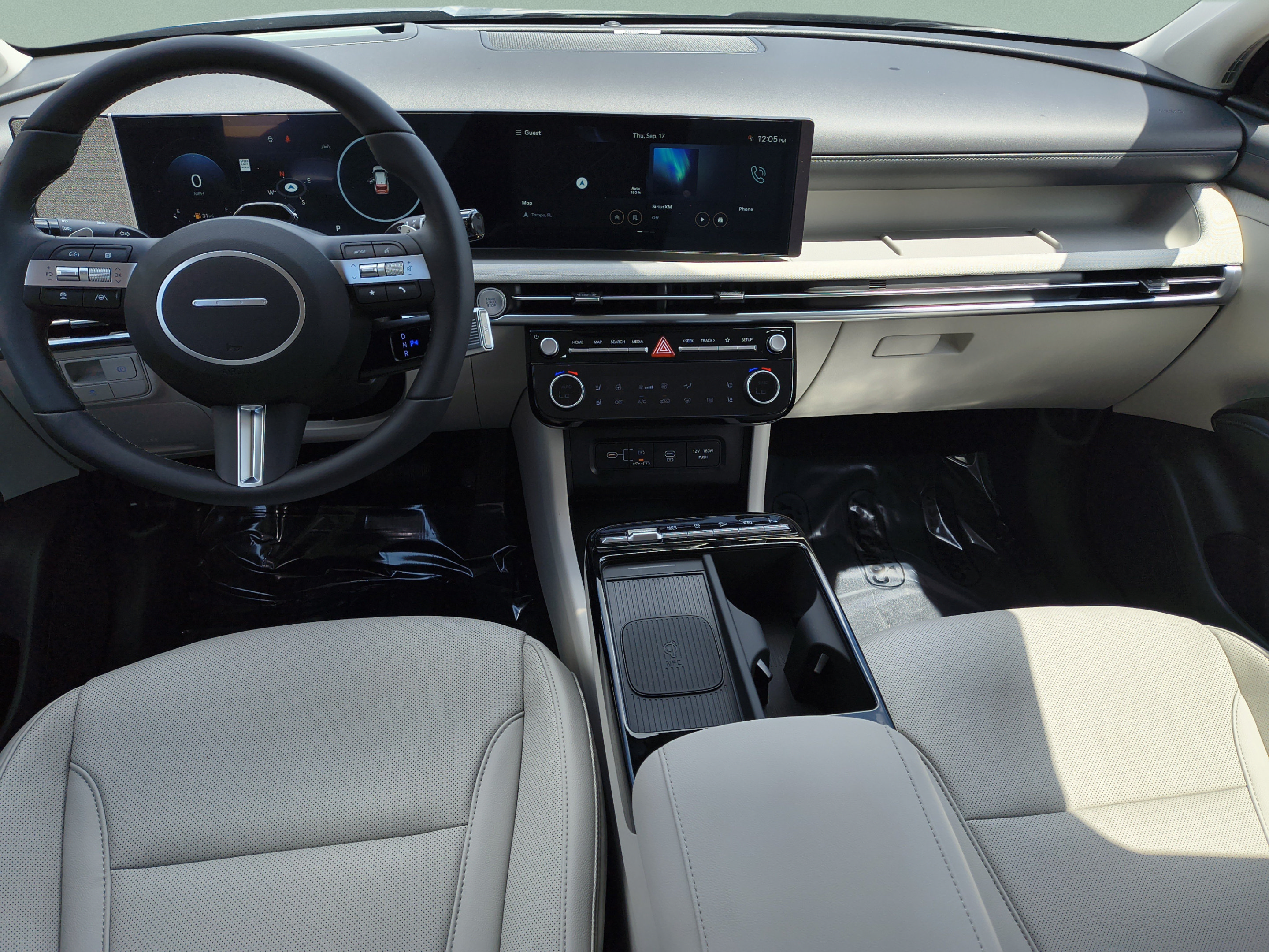 New 2026 Hyundai Tucson Limited FWD image 9