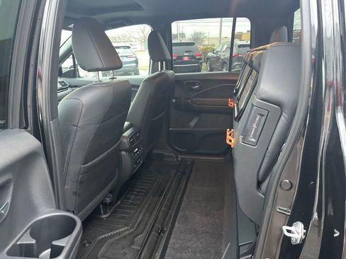 Used 2024 Honda Ridgeline Black Edition image 26