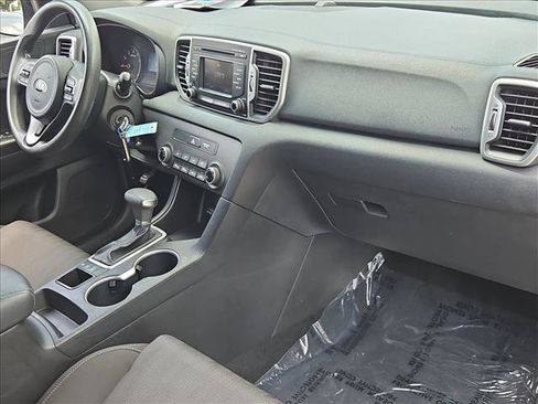Used 2017 Kia Sportage LX AWD/4WD image 21
