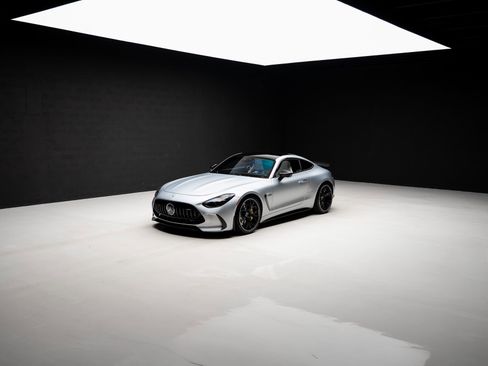 Used 2025 Mercedes-Benz AMG GT 63 image 84