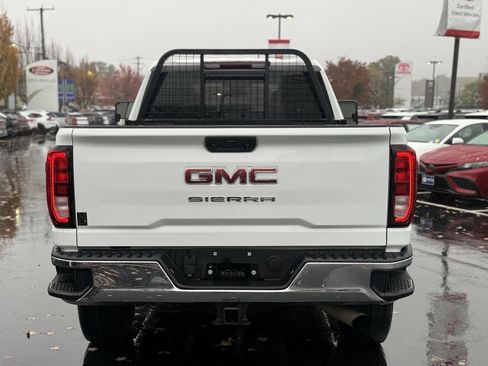 Used 2024 GMC Sierra 2500 Pro w/ Convenience Package image 6