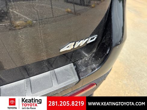 Used 2025 Ford Explorer ST-Line AWD/4WD image 10